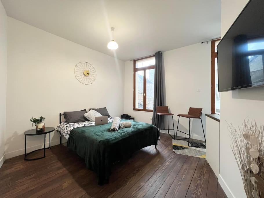 Le Petit Nid A 2 Min Gare / Centre Meulan Appartement Buitenkant foto