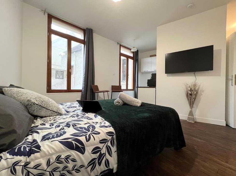 Le Petit Nid A 2 Min Gare / Centre Meulan Appartement Buitenkant foto